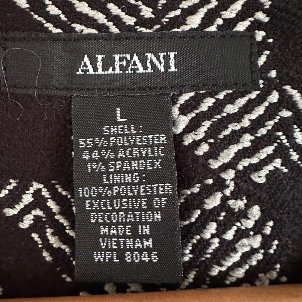 NWT! Alfani Prima houndstooth jacquard jacket. - Picture 6 of 9